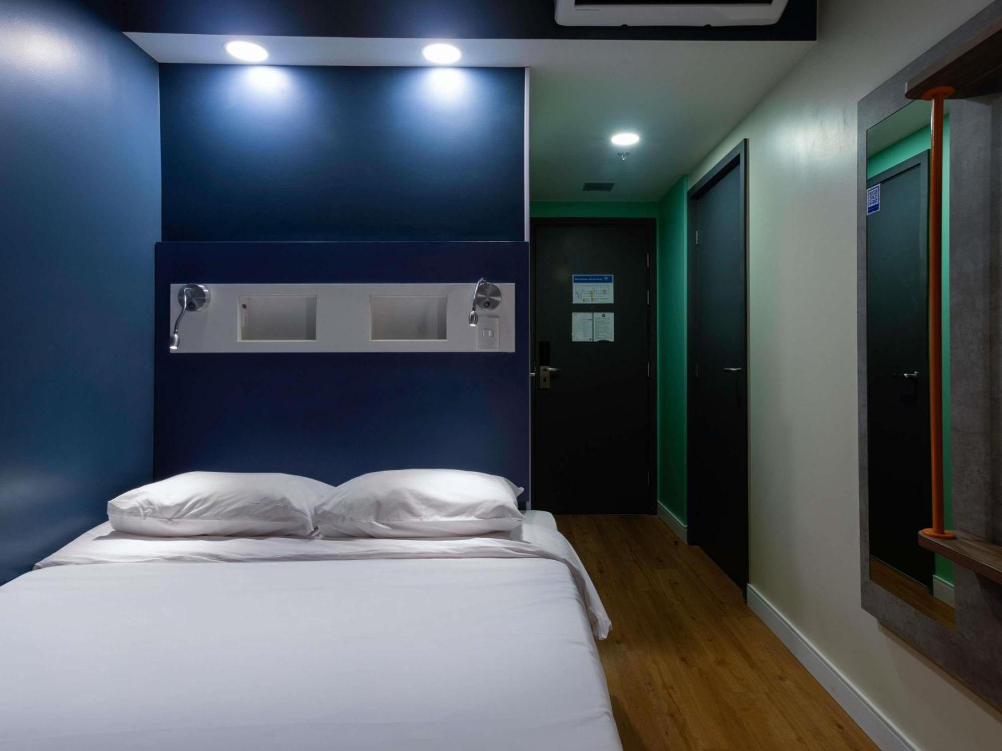 Quarto Duplo Standard